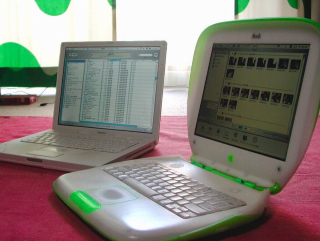 2005年3月iBook