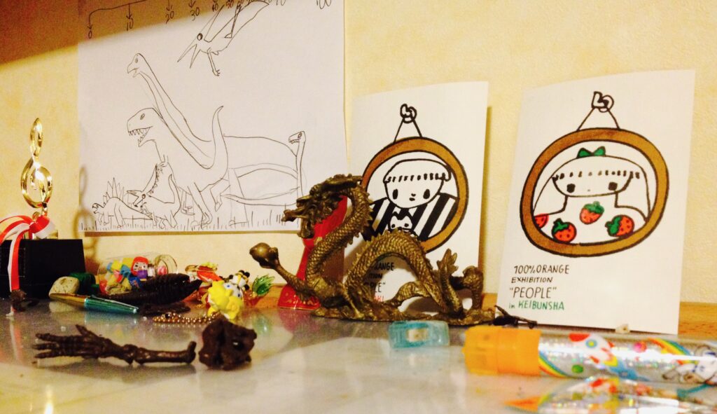 子どもの机の上