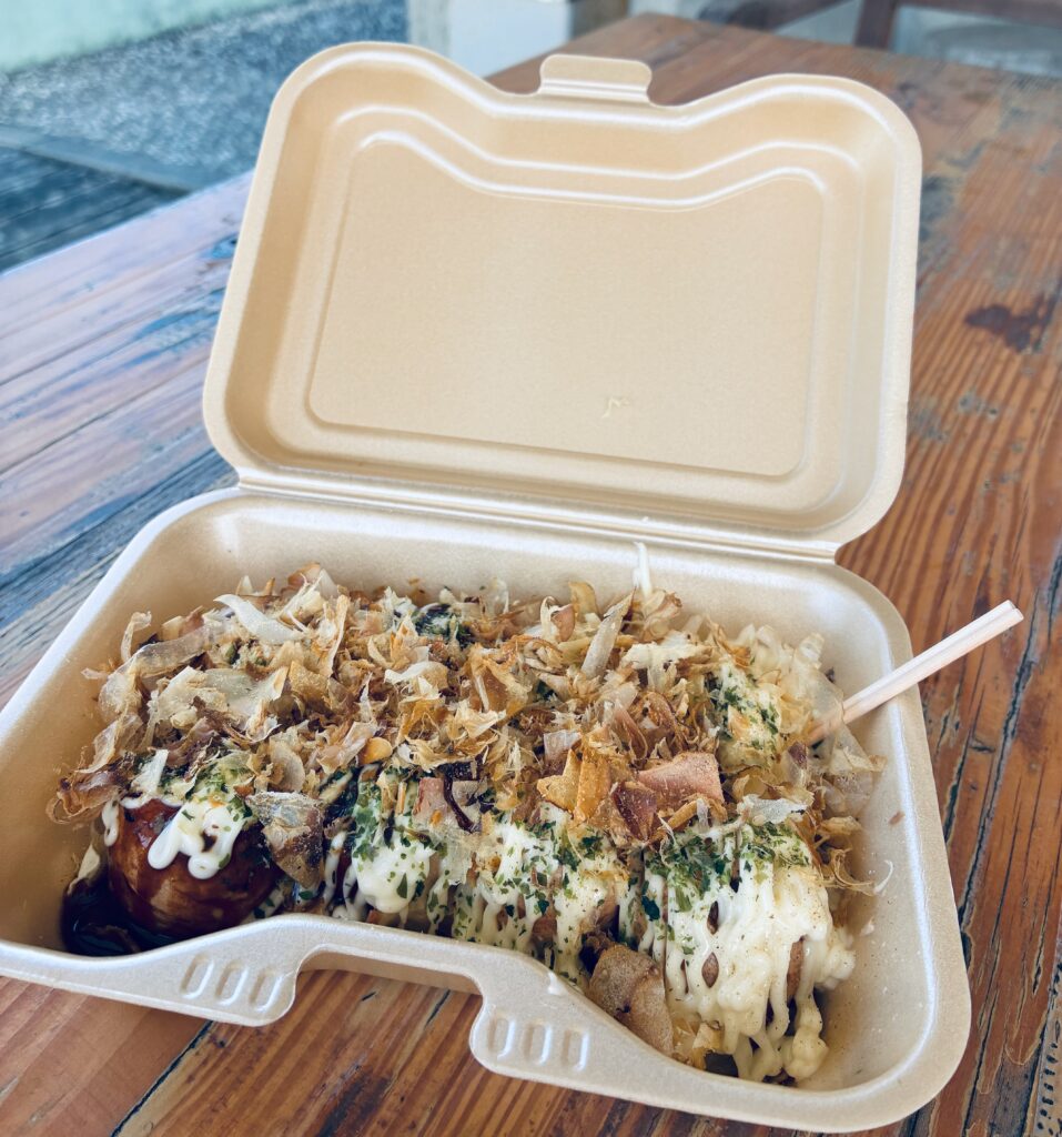 道の駅有明リップルランドのたこ焼き、1パック（8個入り） 500円